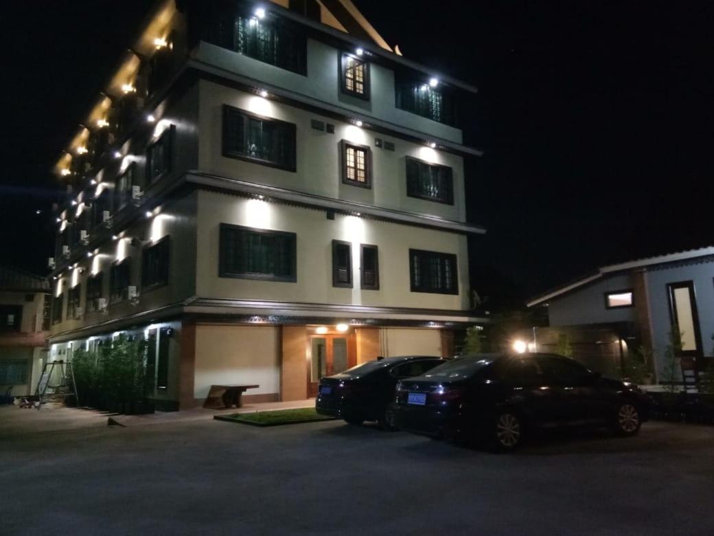 Singha Hotel Muang Xai Екстериор снимка